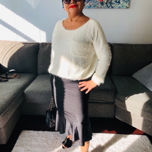 Sexy stretchy black skirt - Picture 5 of 6